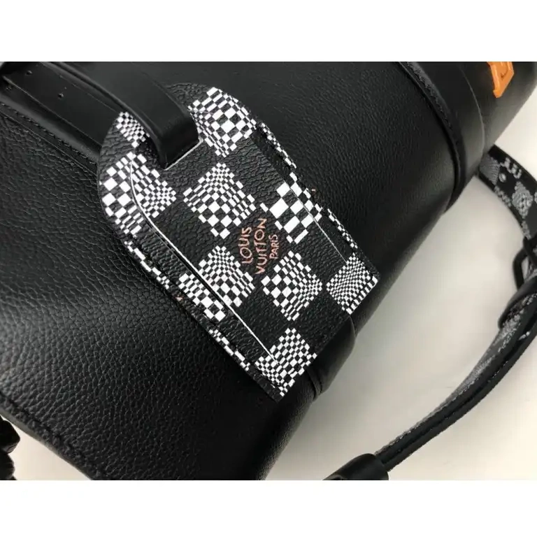 20DJ11111 Bag LV 0724